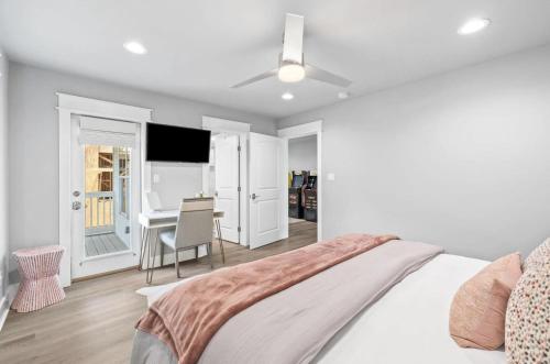 Scissortail at Treetop Scissortail at Treetop