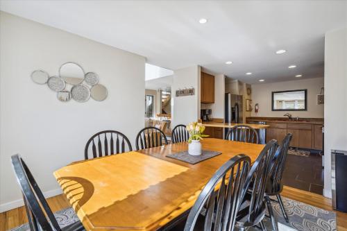 Winterberry Townhouse #1 - image 11