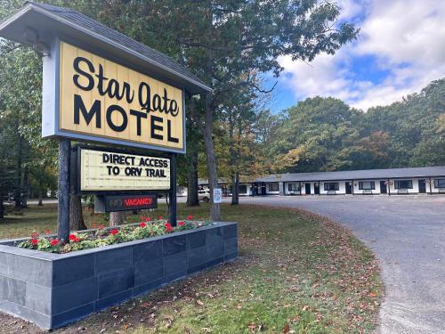 Star Gate Motel