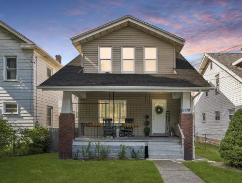 BRAND NEW, Private Parking, Stylish 3bedroom house near Pittsburgh Állatkert és PPG Akvárium