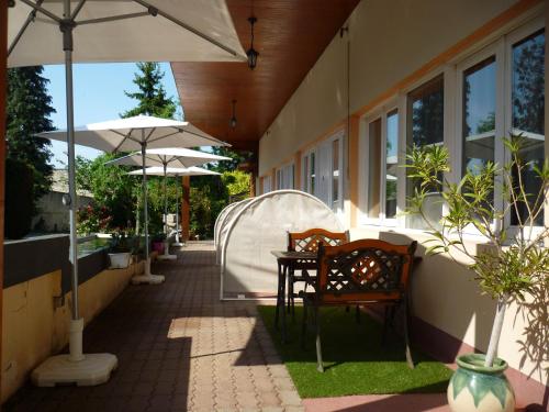 The Originals Boutique Hôtel Clos Sainte Marie Nevers (Inter-Hotel) - image 10