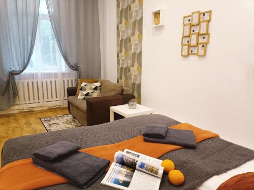 City center Two room Apartment with fireplace- quiet location- up to FIVE Guests - SELF CHECK-IN- FREE parking, Riga (foto 6)
