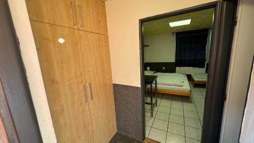 Hostel Seven – Prague, PA