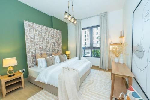 Azure Escape !Joyful 1 Bed Apartment close to the Sea! - image 2