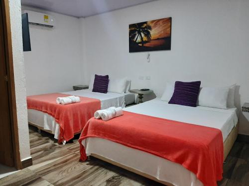 Standard Quadruple Room image 1