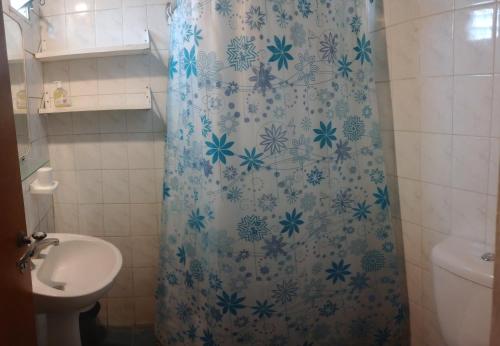 Hogar "Doña Lucia" Para 3 Personas COCHERA PRIVADA GRATIS (Hogar "Dona Lucia" Para 3 Personas COCHERA PRIVADA GRATIS) near 아스토르 피아졸라 국제공항