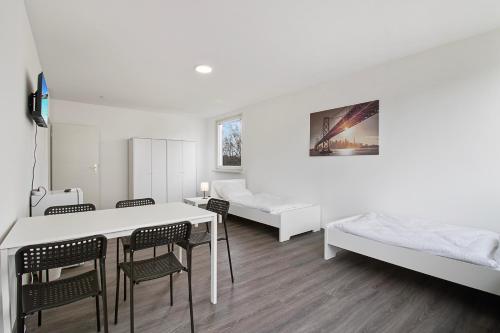 Wuppertal Stay- Fitter Apartment, Вупперталь (фото 8)