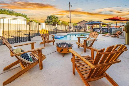 B&B Tucson - 5 Bedrooms - Pool - Lounge - Games - Bed and Breakfast Tucson