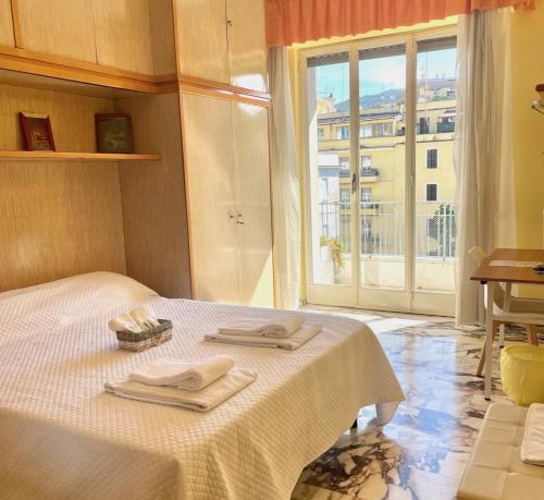 Le Ville Tivoli - Suites, Tivoli City Center! in 蒂沃利