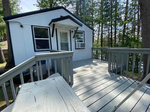 Lincolnwood Cabin 1 in Birchwood, USA