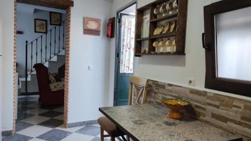virtuve, Casa Monte Los Peñasquitos (Casa Monte Los Penasquitos) in Cazalla de la Sierra