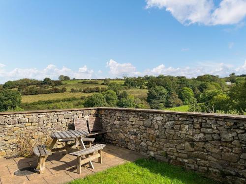 Ravenscliffe Cottage