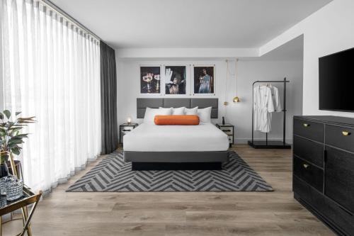 1 king bed