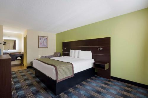 SureStay Hotel by Best Western Manning - image 9
