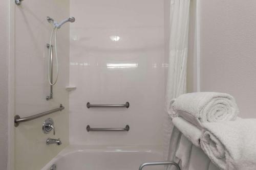 Comfort Inn & Suites in Austin, USA