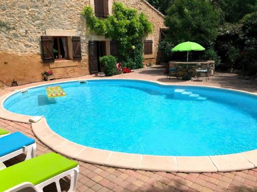 Mansion in Bize-Minervois with private pool - Location saisonnière - Bize-Minervois