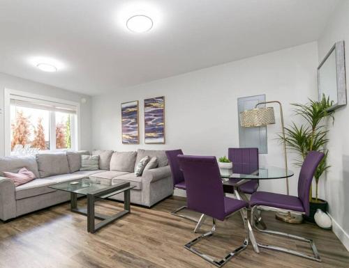 Cute 2bedroomSuite Close to City in Victoria, Canada