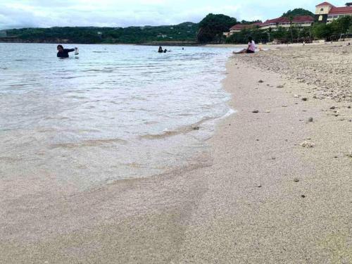 Beach, Modern Chic Beachfront Unit at Canyon Cove Nasugbu in Natipuan