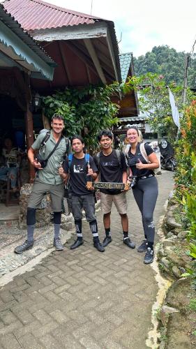 Aussie Inn Bukit Lawang