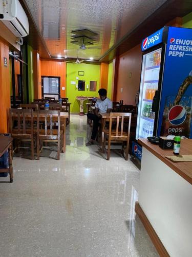 Faciliteiten, Hotel KJS Inn in Mahakali