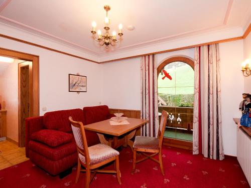 Fasiliteter, Adlerhorst , Gstan 31 in Gstan