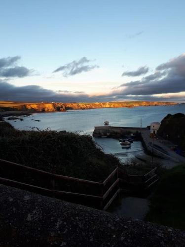 Benvoy House apartment in Bunmahon