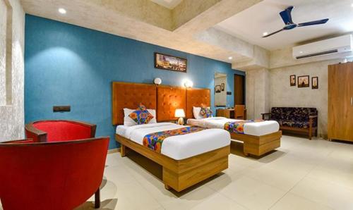 FabHotel Siddharth Corporate