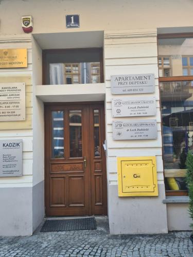 ทัศนียภาพภายนอกโรงแรม, Przy Deptaku VAT Parking z pilotem do bramy in โนวี ซองช์