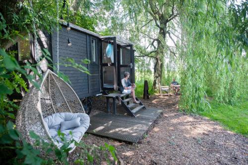 B&B Rha - Tiny House met sauna, vrij uitzicht, midden in de natuur - Bed and Breakfast Rha