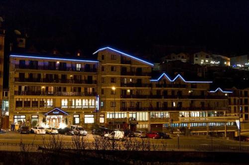 HOTEL VICTORIA - Hotel - Pal-Arinsal