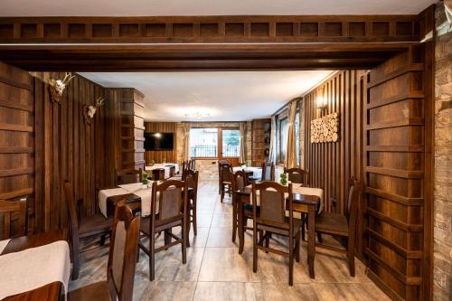 餐廳, Beluga Guest House in 韋林格勒