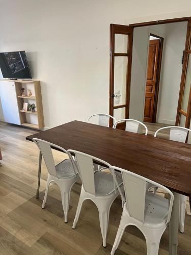 Facilities, Nice Apartment 2 Bedrooms Well Connected in Cornellà de Llobregat