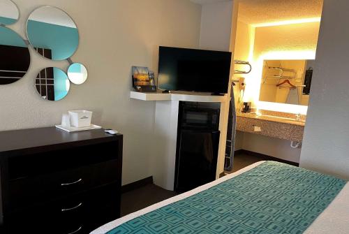 Howard Johnson by Wyndham Houston Heights Downtown in Houston, USA