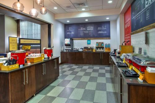 Hampton Inn & Suites Columbia/Southeast-Fort Jackson, Columbia (foto 8)