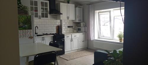Apartment in Bozdosh estate, Użhorod (zdjęcie 3)