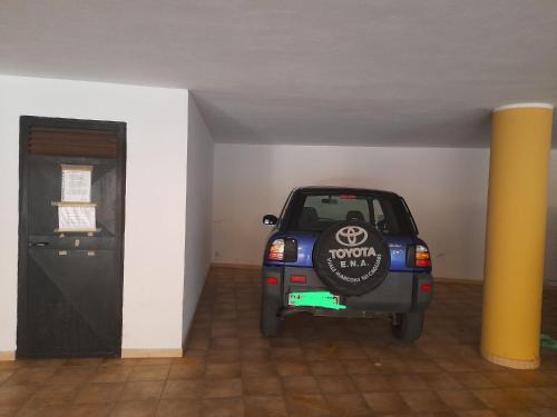  Casa Corallo Muravera Appartamento Centralissimo due camere letto cucina e soggiorno nuovo letto matrimoniale e singoli Aria condizionata Parcheggio interno Coperto ideale x 2 o 3 moto in Muravera