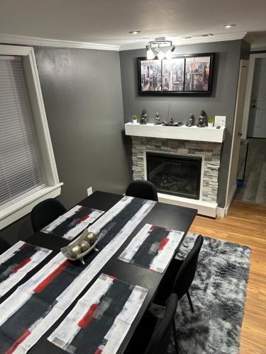 Modern Home Away From Home in Westover, USA