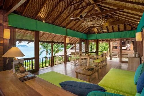Shared lounge/TV area, Six Senses Yao Noi in Phang Nga