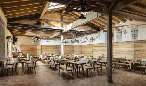 Stempfle's Landgasthaus zum Kreuz in Unterschneidheim