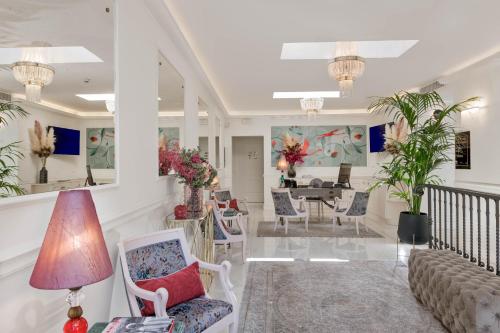 Hotel La Ville Rome – Rome