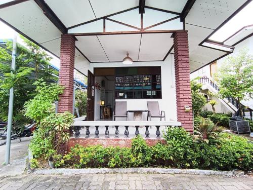 Oyo 1154 Naiyang House