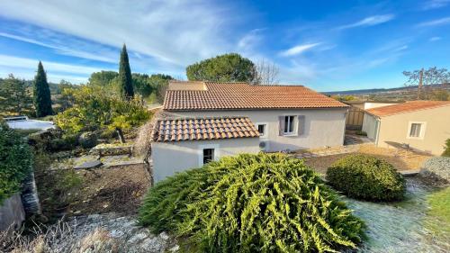 Villa avec Piscine et Vues Imprenables