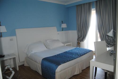 Helios Hotel - image 11