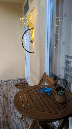 陽台/露台, Dynamic Bike Home in 阿爾傑什河畔庫爾泰亞