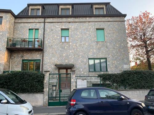 Sunny -Entire Apartment Milan Center- 24h check-in