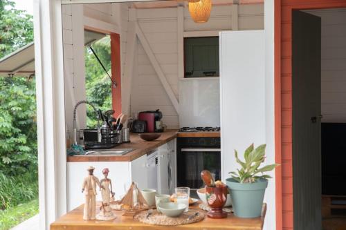 Faciliteiten, Lodge traditionnel et sa piscine vue mer in Les Anses-d'Arlet