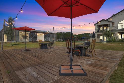 Luxurious Hill Country Retreat with Pool and Firepit! in Dripping Springs, USA
