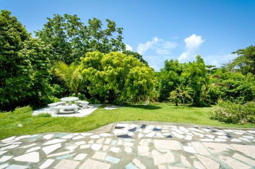 Surrounding environment, Cozy Locale Pearl in Drapers