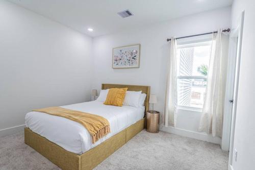 Luxury Home Near Houston Downtown & Medical Center in Houston, USA