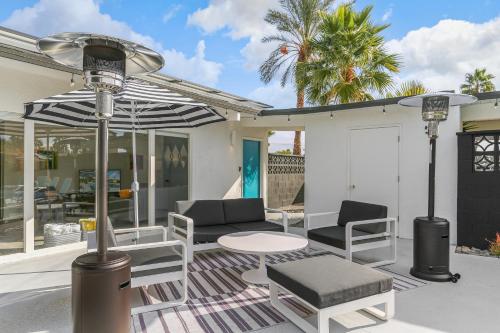 Bright & Harmonious Oasis - A Ryson Property in Palm Springs, USA